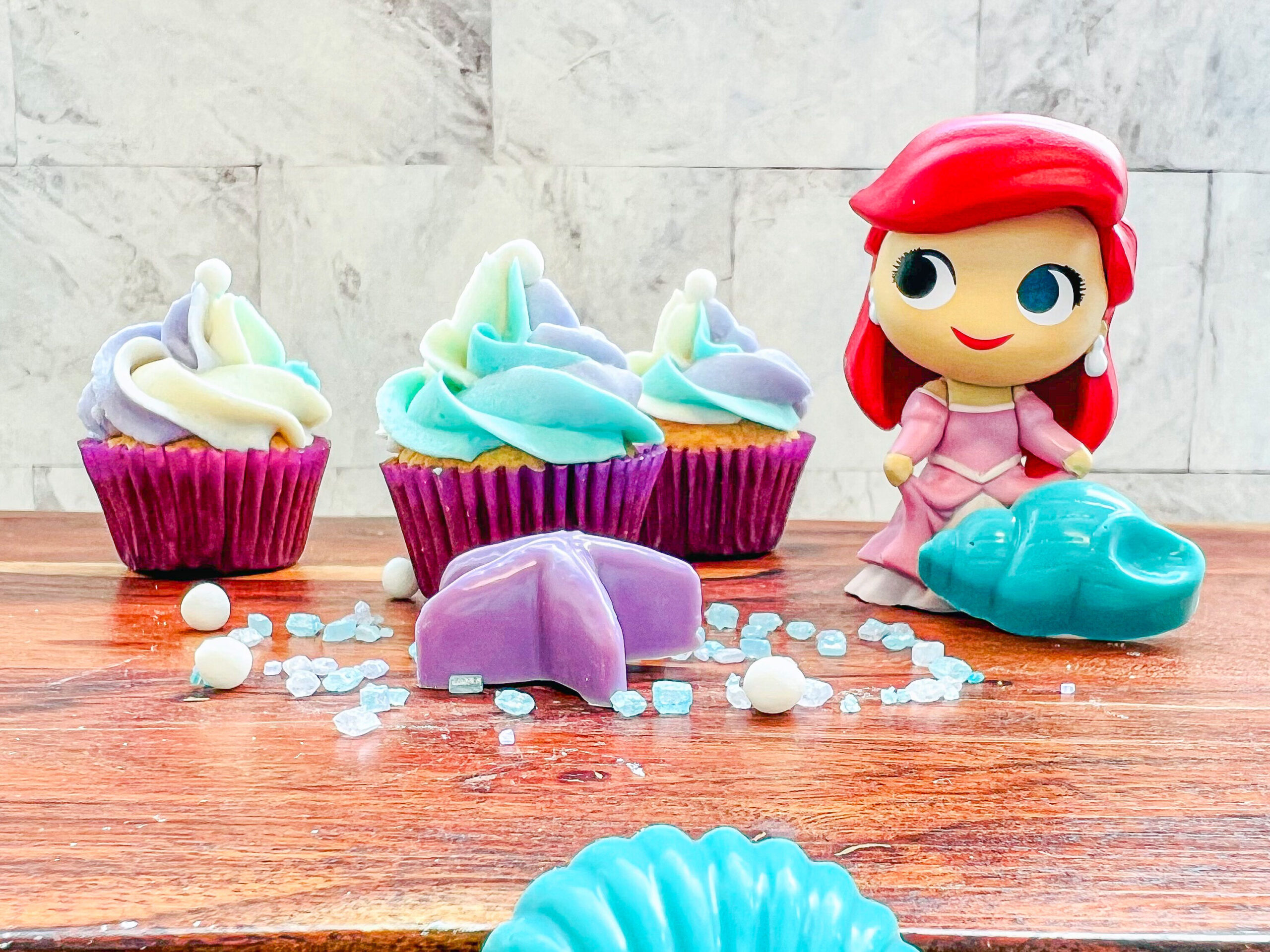 Mini Mermaid-Inspired Cupcakes